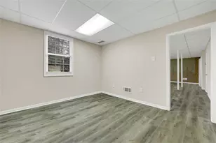 4517 E Kings Point Cir, Dunwoody, GA 30338 - Photo 30