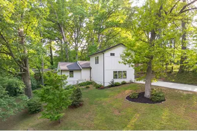 1461 Lively Ridge Road NE, Atlanta, GA 30329 - Photo 18