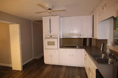 3765 Manor House Drive, Marietta, GA 30062 - Photo 8