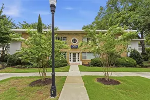 2240 Cheshire Bridge Rd NE, Atlanta, GA 30324 - Photo 1