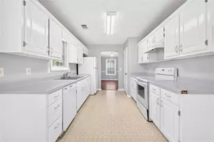 65 Hillock Ct, Covington, GA 30016 - Photo 2