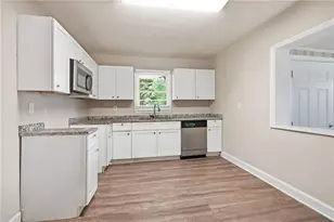 1923 Rosewood Rd, Decatur, GA 30032 - Photo 12