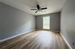 222 Clarion Rd, Lawrenceville, GA 30043 - Photo 20