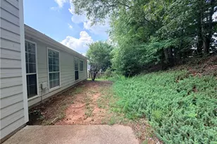 222 Clarion Rd, Lawrenceville, GA 30043 - Photo 24