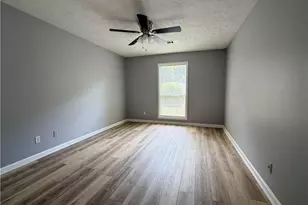 222 Clarion Rd, Lawrenceville, GA 30043 - Photo 22