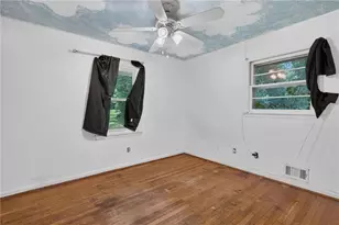 210 Cumming St, Alpharetta, GA 30009 - Photo 18