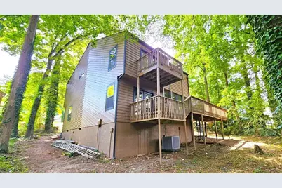 1655 Fieldgreen Overlook, Stone Mountain, GA 30088 - Photo 4