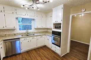 1655 Fieldgreen Overlook, Stone Mountain, GA 30088 - Photo 10