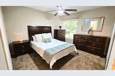 1655 Fieldgreen Overlook, Stone Mountain, GA 30088 - Photo 20