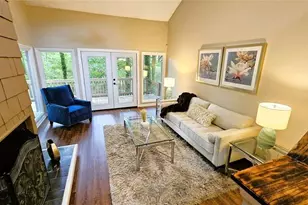 1655 Fieldgreen Overlook, Stone Mountain, GA 30088 - Photo 8
