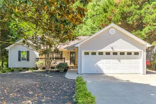 2941 Lake Hollow Rd, Gainesville, GA 30501 - Photo 1