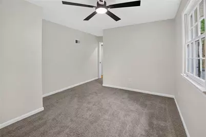 657 Overlook Court, Jonesboro, GA 30238 - Photo 14
