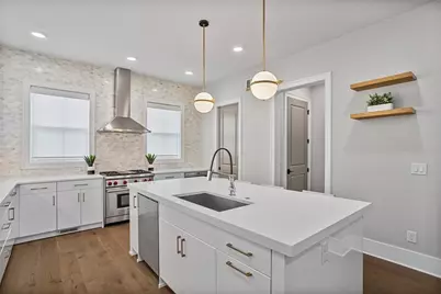 574 Boulevard Place #12, Atlanta, GA 30308 - Photo 6