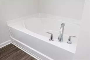 1360 Jordan Brook Dr, Lawrenceville, GA 30043 - Photo 32