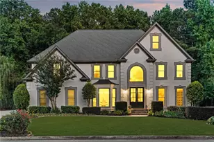 10645 Oxford Mill Cir, Alpharetta, GA 30022 - Photo 2