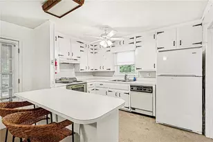 3341 Vandiver Dr, Marietta, GA 30066 - Photo 4