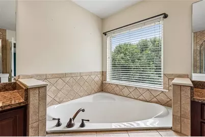 1005 Manchester Way, Roswell, GA 30075 - Photo 24