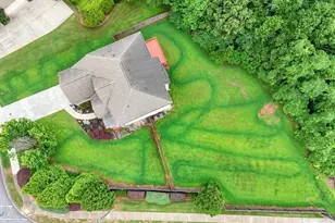 1010 Chelsey Way, Roswell, GA 30075 - Photo 6