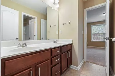 1010 Chelsey Way, Roswell, GA 30075 - Photo 32