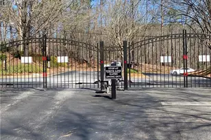 610 River Mill Cir, Roswell, GA 30075 - Photo 2