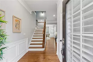 114 Barkley Ln, Sandy Springs, GA 30328 - Photo 2
