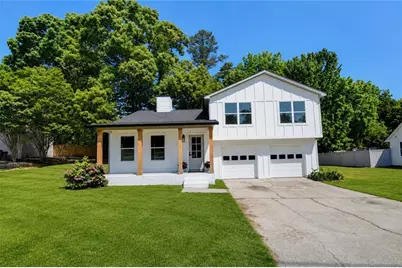 1421 Willow Bend Drive, Snellville, GA 30078 - Photo 2