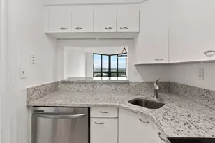 2870 Pharr Ct South NW, Atlanta, GA 30305 - Photo 18