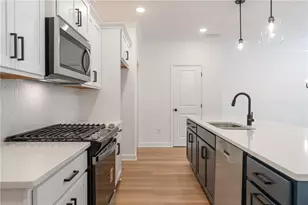 548 Feldspar Way, Lawrenceville, GA 30043 - Photo 8