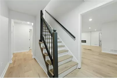 648 Bralorne Drive, Stone Mountain, GA 30087 - Photo 4