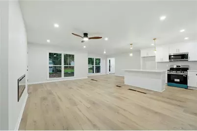 648 Bralorne Drive, Stone Mountain, GA 30087 - Photo 10