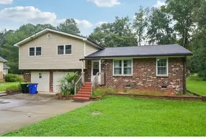 140 Creek Circle, Stockbridge, GA 30281 - Photo 4