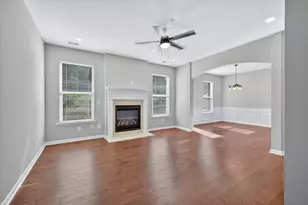 3277 Castleberry Village Dr, Cumming, GA 30040 - Photo 4