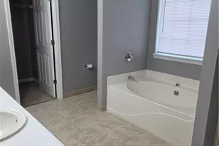 1529 Sydney Pond Circle, Lawrenceville, GA 30046 - Photo 16