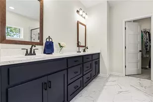 100 Dove Crk Ct, Lagrange, GA 30241 - Photo 16
