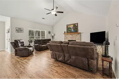 100 Dove Creek Court, Lagrange, GA 30241 - Photo 8