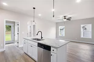 106 Winston Way, Carrollton, GA 30117 - Photo 10