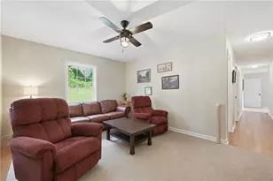 16 Moody St, Cartersville, GA 30120 - Photo 4