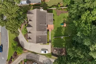 801 Bedford Oaks Dr, Marietta, GA 30068 - Photo 36