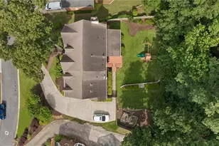 801 Bedford Oaks Dr, Marietta, GA 30068 - Photo 36