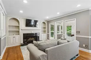 801 Bedford Oaks Dr, Marietta, GA 30068 - Photo 8