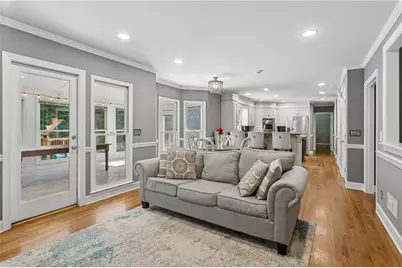 801 Bedford Oaks Drive, Marietta, GA 30068 - Photo 10