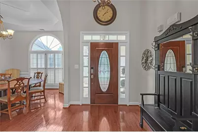 400 Chandler Court, Sugar Hill, GA 30518 - Photo 4