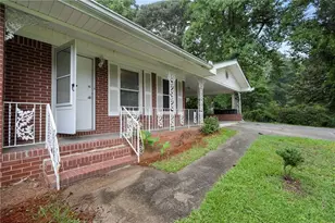 3849 Yates Dr, Lithia Springs, GA 30122 - Photo 4