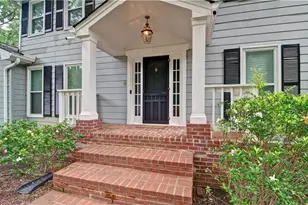 220 Indian Hills Ct, Marietta, GA 30068 - Photo 2
