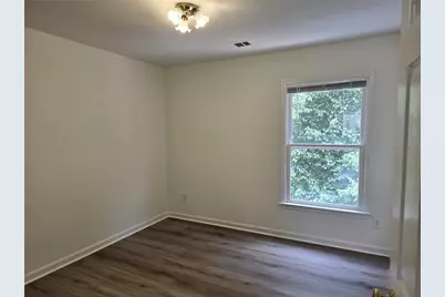 10845 Glenbarr Drive, Duluth, GA 30097 - Photo 12