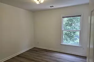 10845 Glenbarr Dr, Duluth, GA 30097 - Photo 12