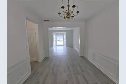 10845 Glenbarr Drive, Duluth, GA 30097 - Photo 4