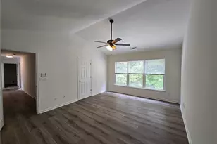 10845 Glenbarr Dr, Duluth, GA 30097 - Photo 8