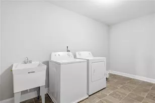 1905 Warrington Way, Cumming, GA 30040 - Photo 32