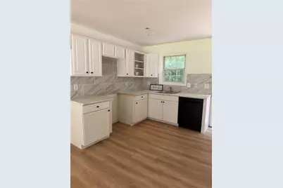 5027 Fitts Drive NE, Roswell, GA 30075 - Photo 8